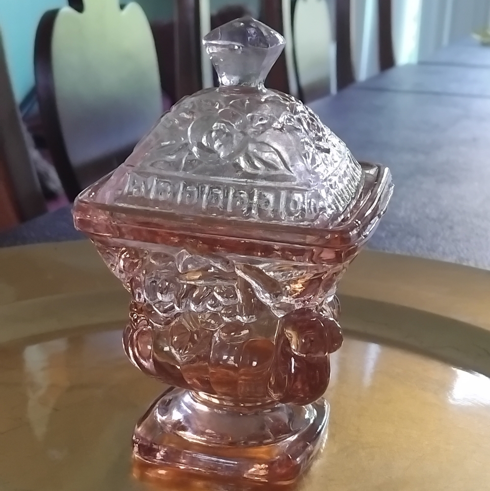 Cute glass accent